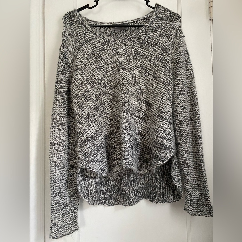 Woodship by Paola Buendía V-Neck Cropped Oversized Sweater, Size: Small/Medium